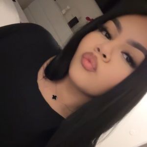 Meet your Posher, Heidi